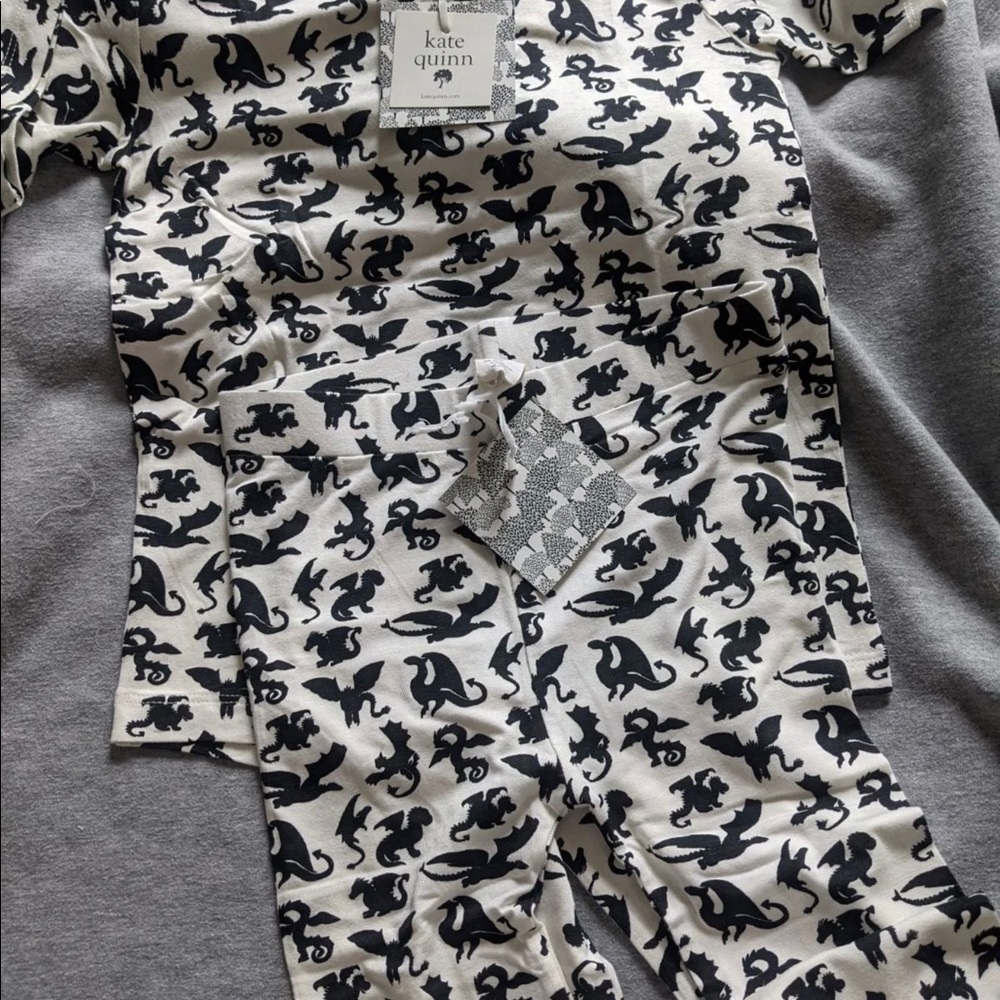 Kate Quinn bamboo dragon tee leggings set 6y